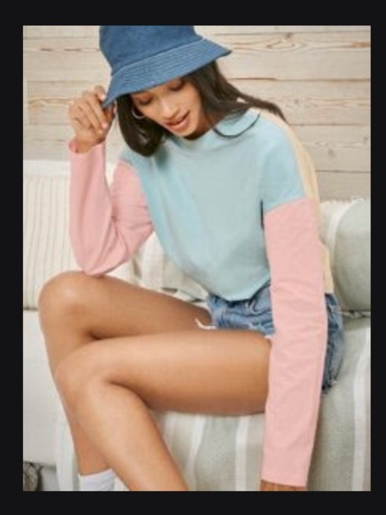 SHEIN Tops - 🐠2 for $16 Three toned long sleeve shirt
